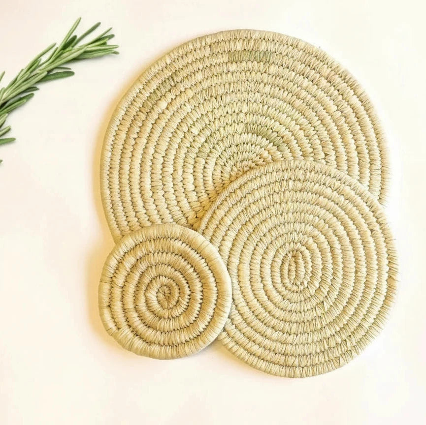 Halfa Round Heat Resistant Placemats | 35 cm